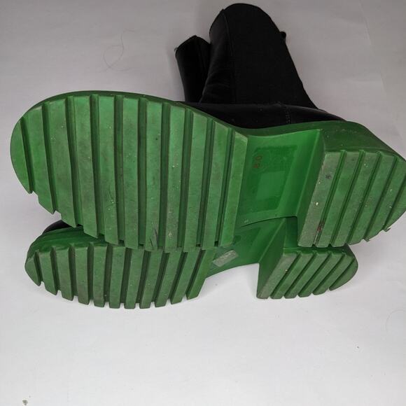 STEVE MADDEN Hesitant Leather Chunky Lug Sole Color Block Platform Mid Boots - Picture 9 of 10